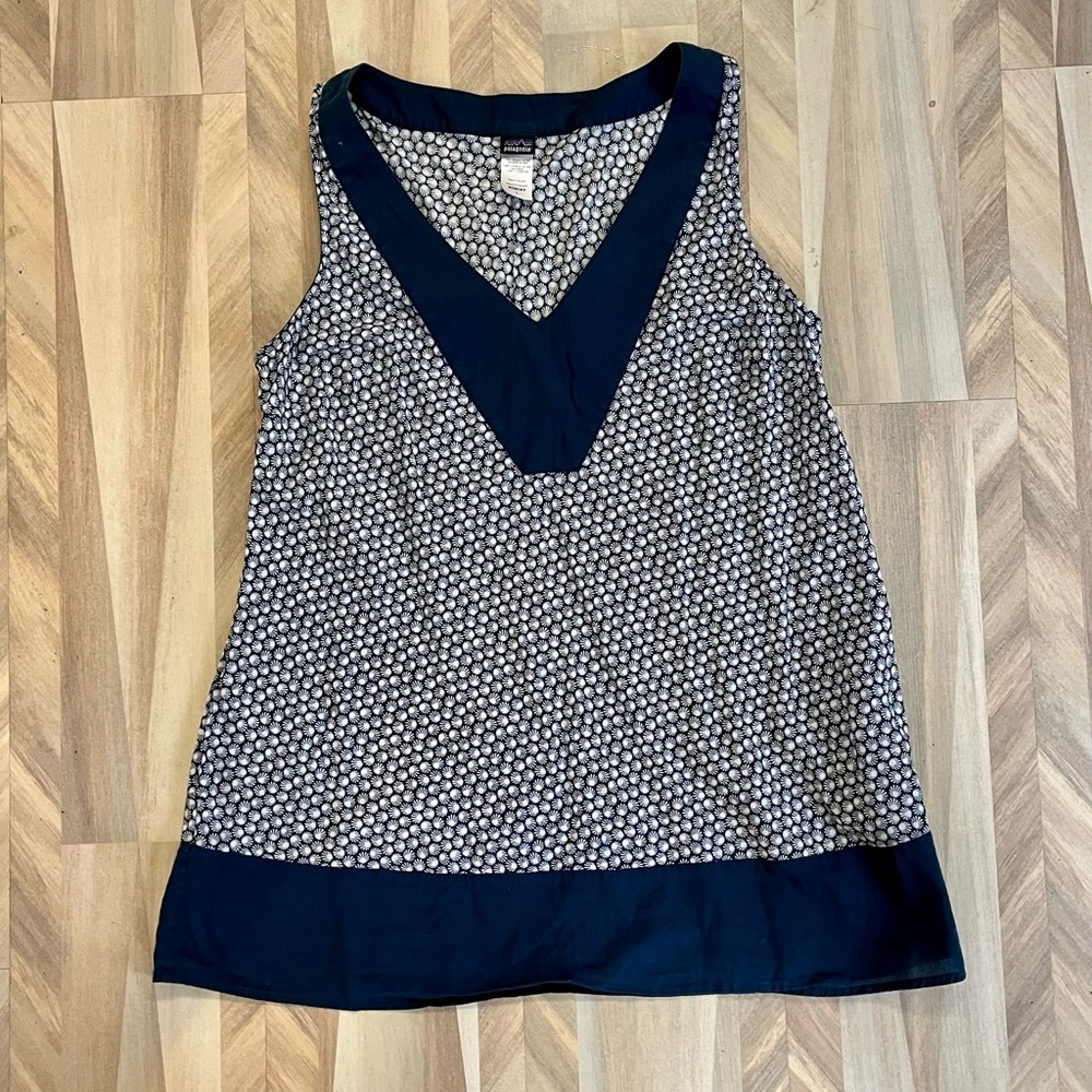 Patagonia sleeveless blue tunic top